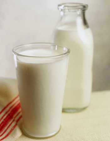 牛奶的十二个美容妙招 燕麦牛奶能去掉斑点