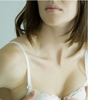戴胸罩每天超过10小时更容易得乳腺癌