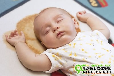 宝宝睡觉后不断地咀嚼是怎么回事？