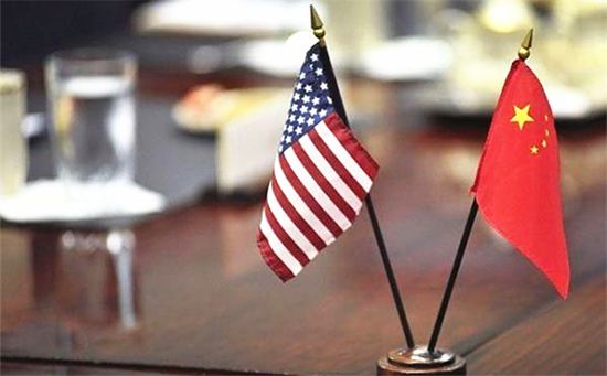 美国商务部长：贸易谈判有希望才去中国