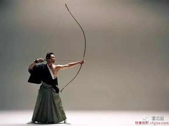 古代日本为什么没有发展出自己的复合弓？为什么和弓如此巨大？