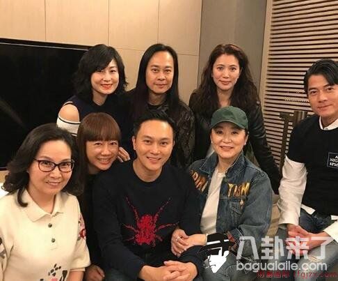 袁咏仪晒与林青霞郭富城张智霖合照：青霞姐姐大美人