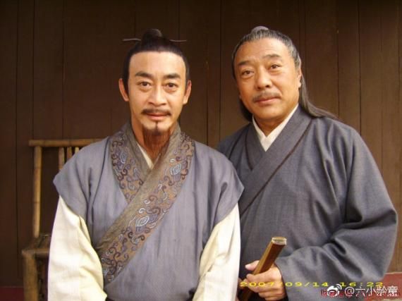 六小龄童发文为沙师弟刘大刚庆生 晒合照尽显深厚情谊
