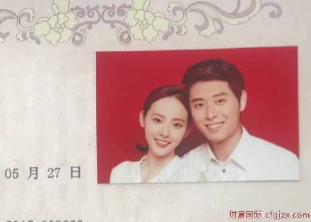 张嘉倪怀二胎为老公庆生 王思聪现身庆祝