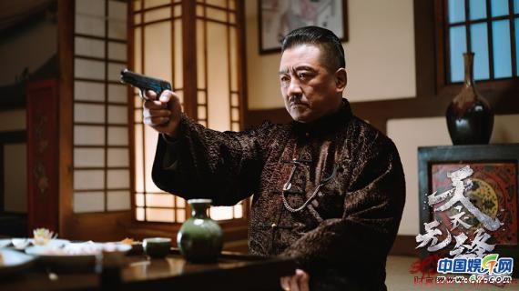 《天衣无缝》戏骨剧照首发 导演李路携实力派阵容强势出击