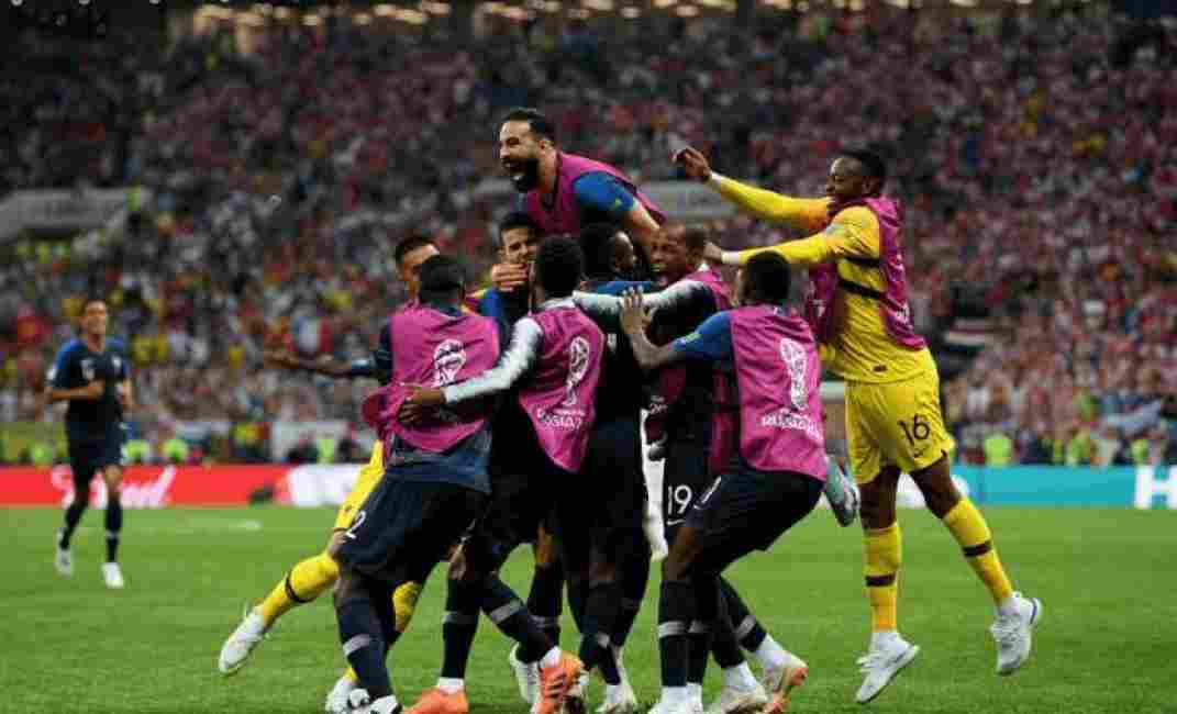亚博体育:放置上了！法国夺冠却身陷魔咒 下届世界杯小组出局？