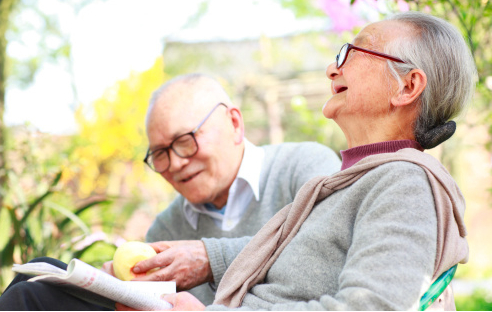 养老体系的完善 尽快建立长期照护保险制度