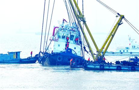 PICC中国人保应对长江沉船事件 36小时内支付1000万赔款