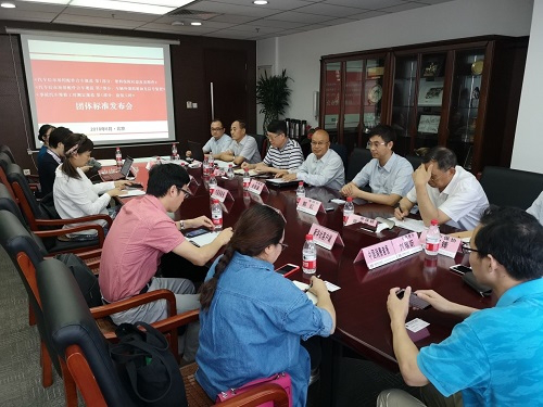             我国保险行业首次发布汽车后市场配件合车标准