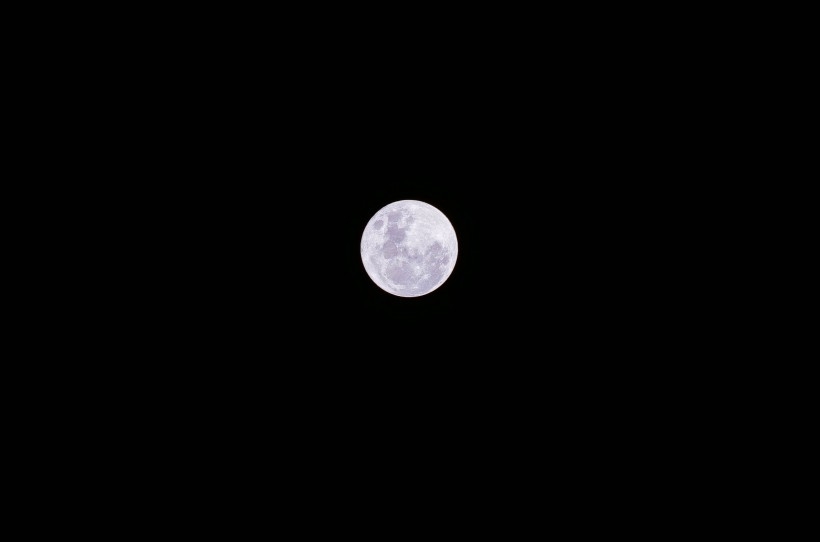 圆圆的月亮图片