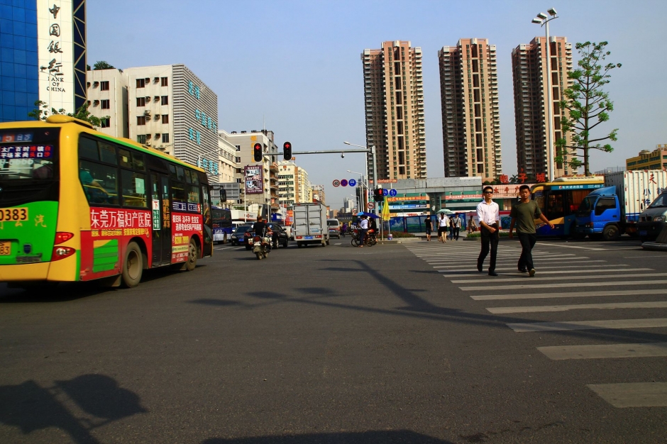 广东虎门街拍高清风景壁纸