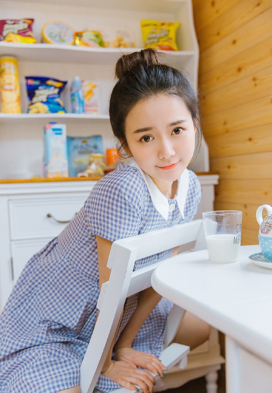 丸子头美女学生妹清新可爱唯美写真