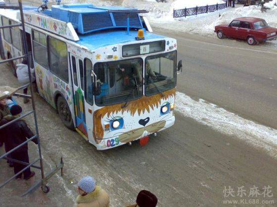 日本公车恶搞漫画图片