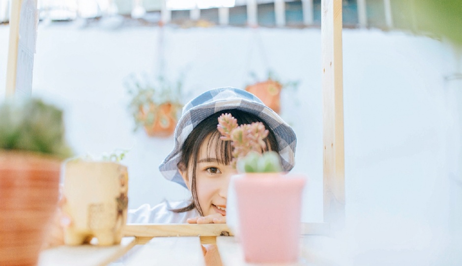 大胸性感辣妹于大小姐顶级人体艺术图片