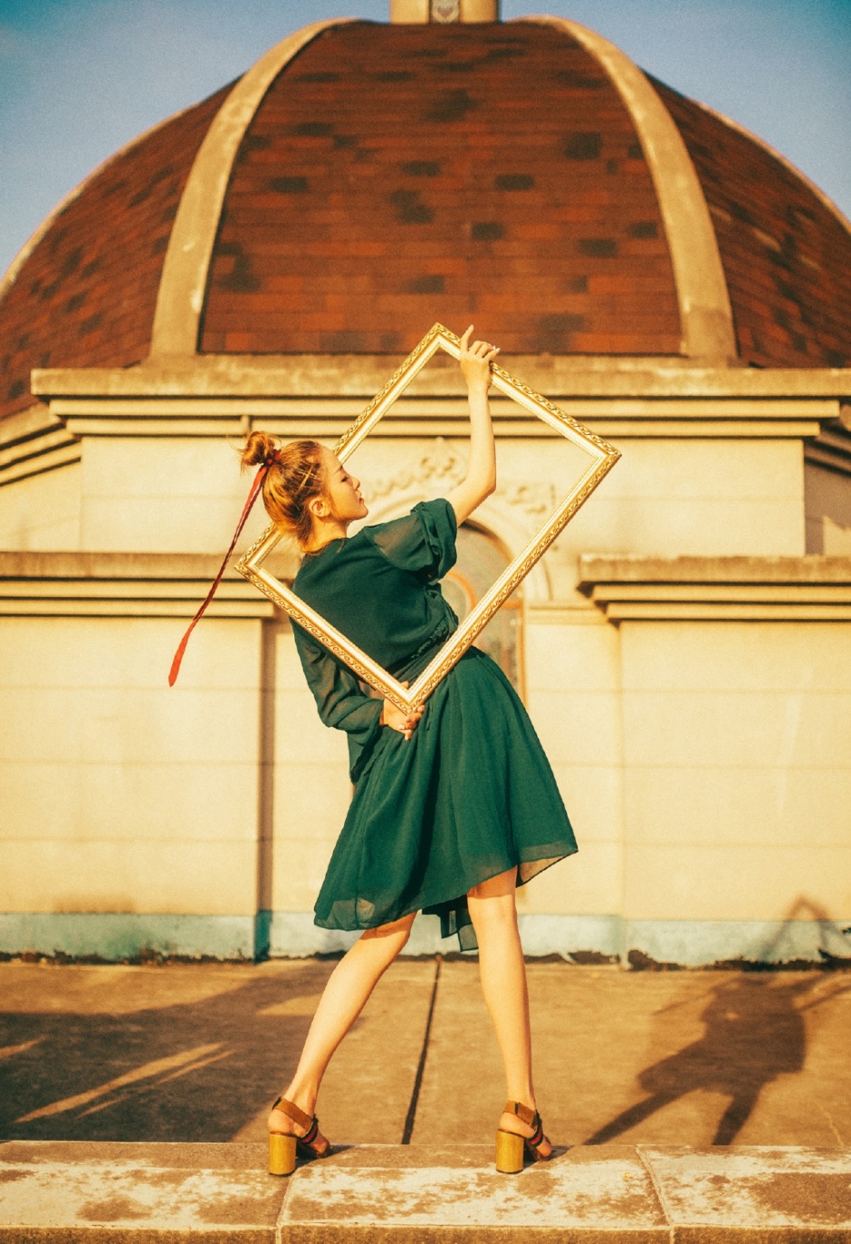 极品性感尤物冯雪娇SIR最新私房照