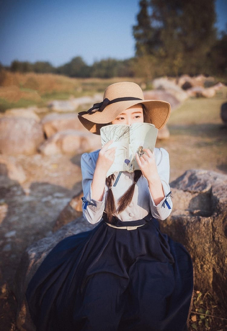 性感尤物李梓熙变身甜美女仆图片