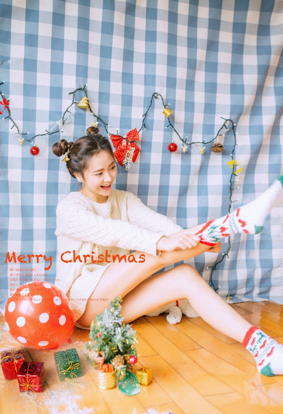 纹身美女美乳肥臀圣诞节夜晚性感人体艺照摄影