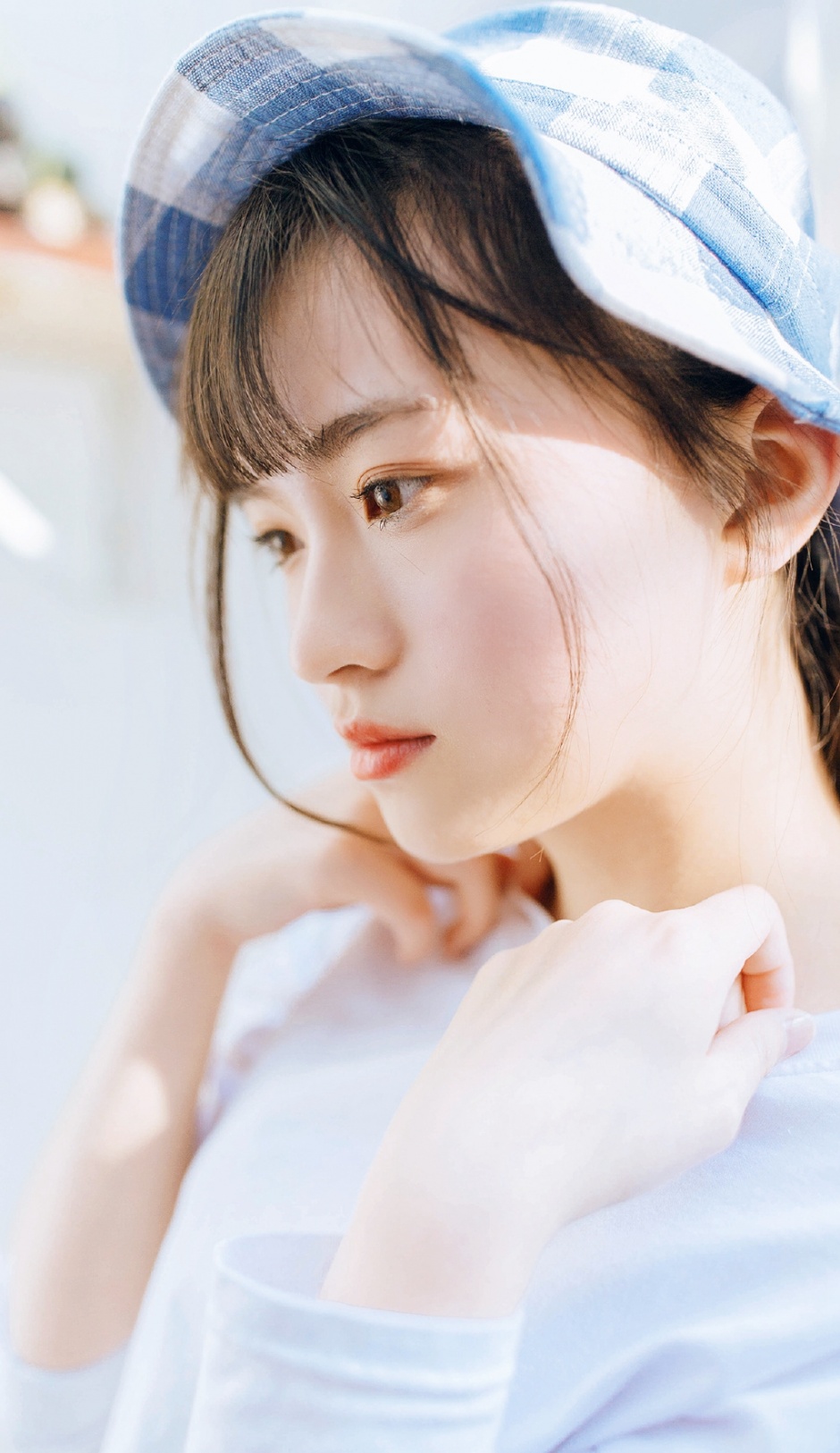 大胸性感辣妹于大小姐顶级人体艺术图片