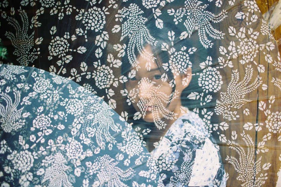 性感嫩模SukkiQ撩人内衣新年魅惑写真