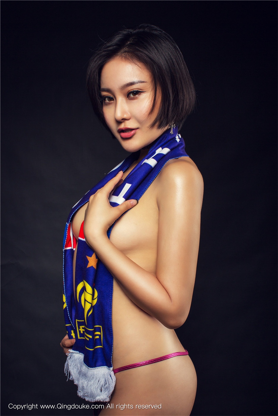 中国第一车模吴女神顶级艺术照