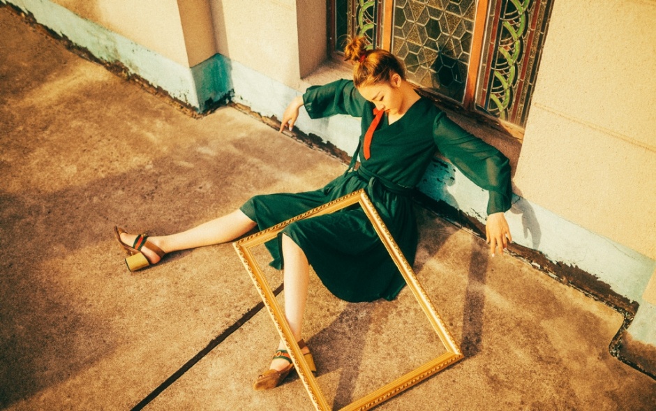 极品性感尤物冯雪娇SIR最新私房照