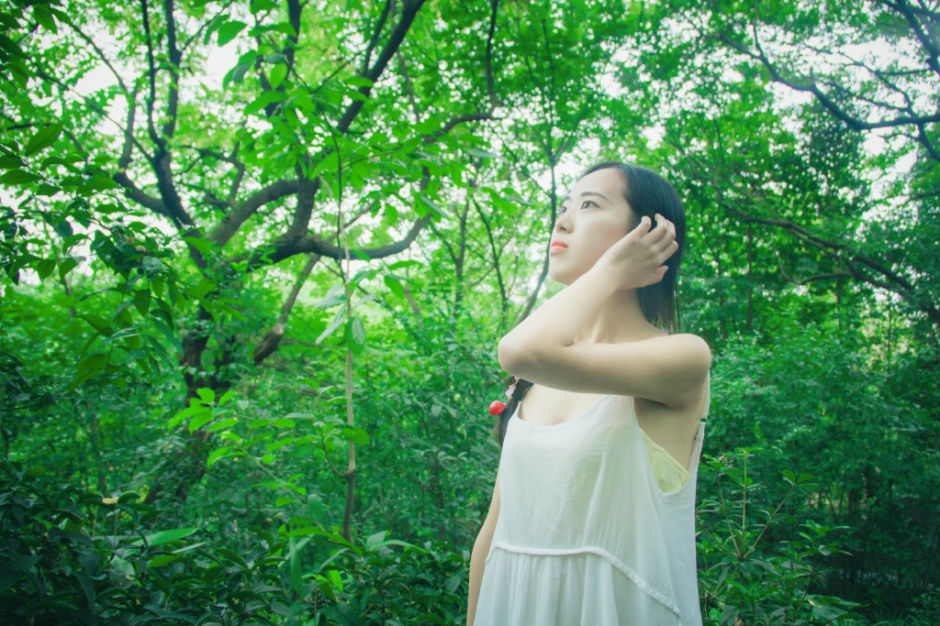 中国90后妹子baby嘉茵人体艺术摄影图片