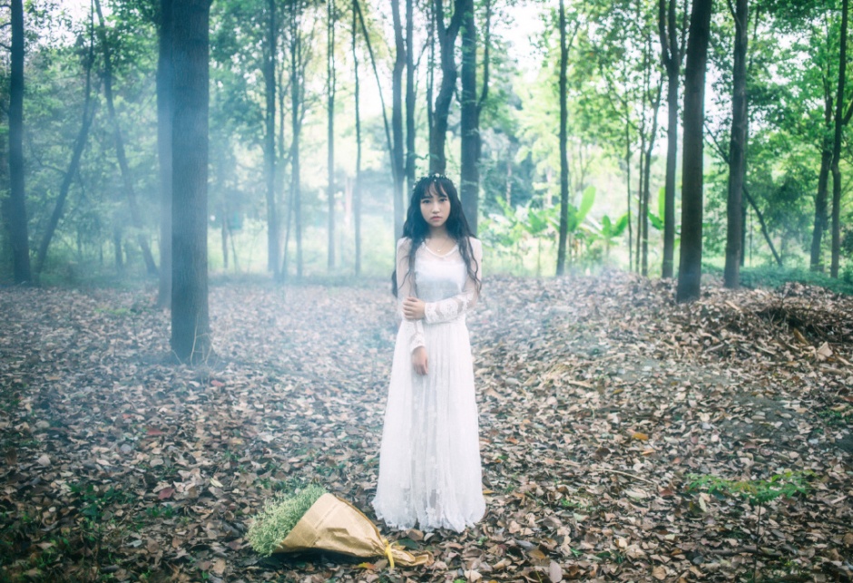 美女南湘Baby性感大胆人体艺术图片