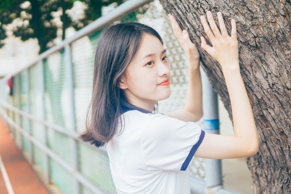 绝色尤物美女佯光顶级性感人体艺术图
