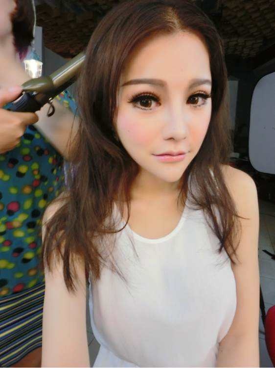 女主播张心儿京剧人体彩绘艺术图片