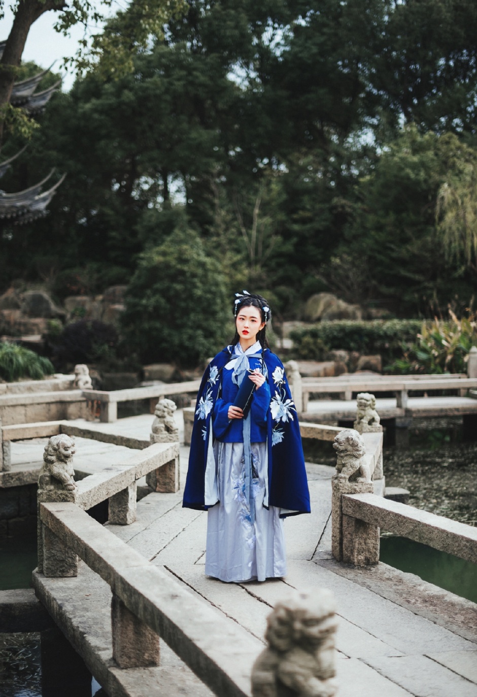 迷人的泰国美女人体艺术照片