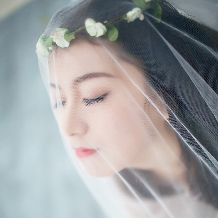 美女白色婚纱极品人体艺术写真