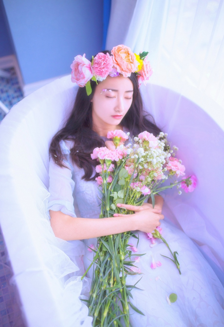 比基尼美女雅雯大尺度人体艺术照