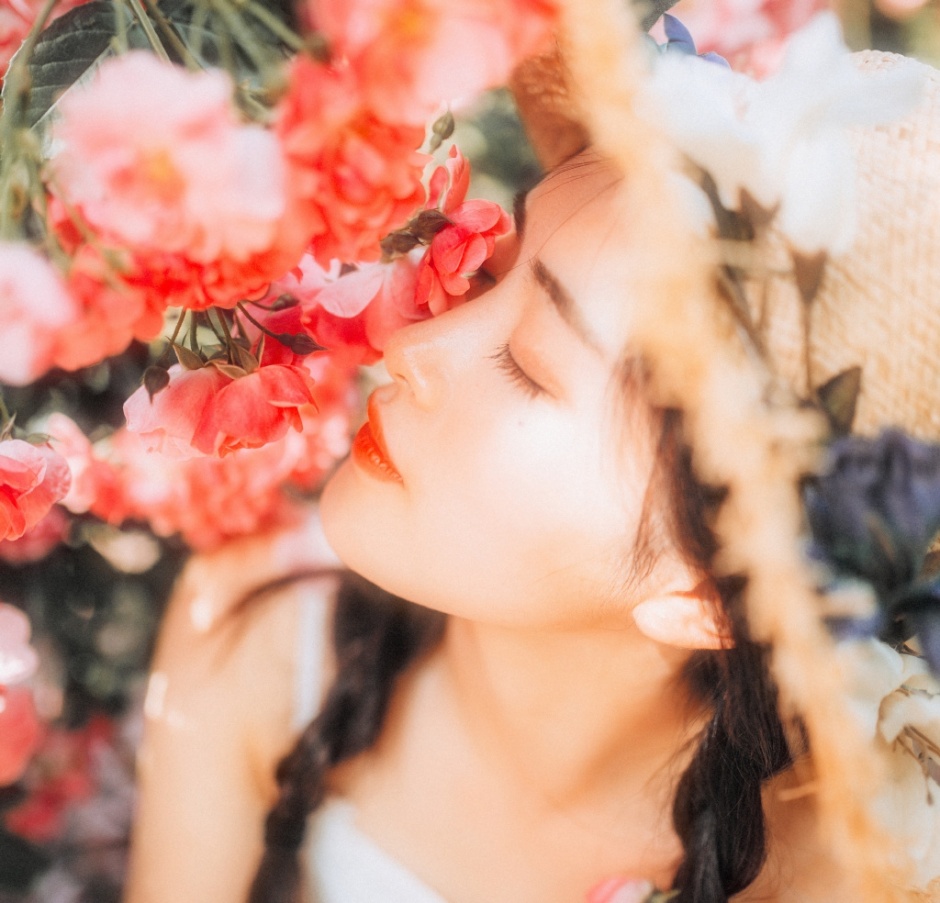 尤果网模特梦心�性感美臀人体图片