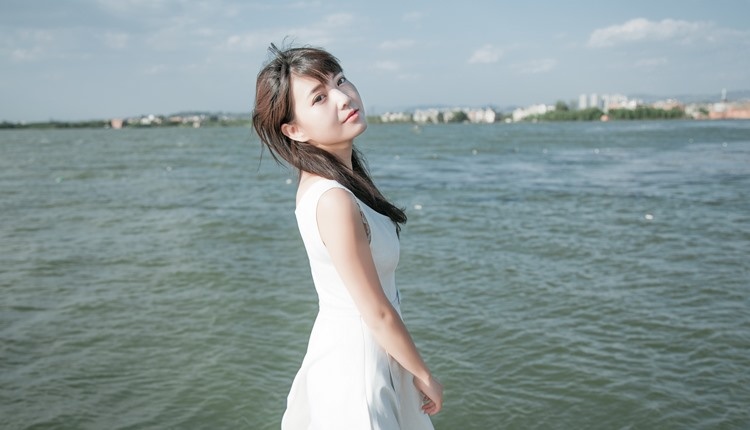 秀人网性感女郎婕西儿妖娆人体写真