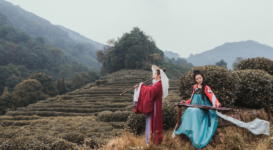 美女曾梓茵人体艺术摄影图片