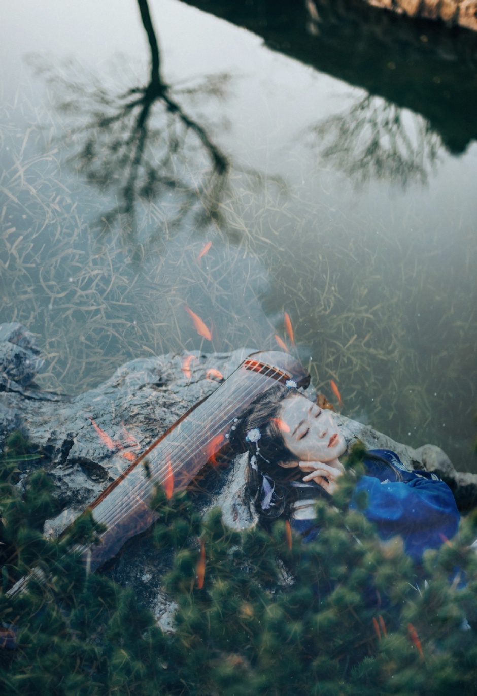 网络红人李凯诗人体艺术摄影图片