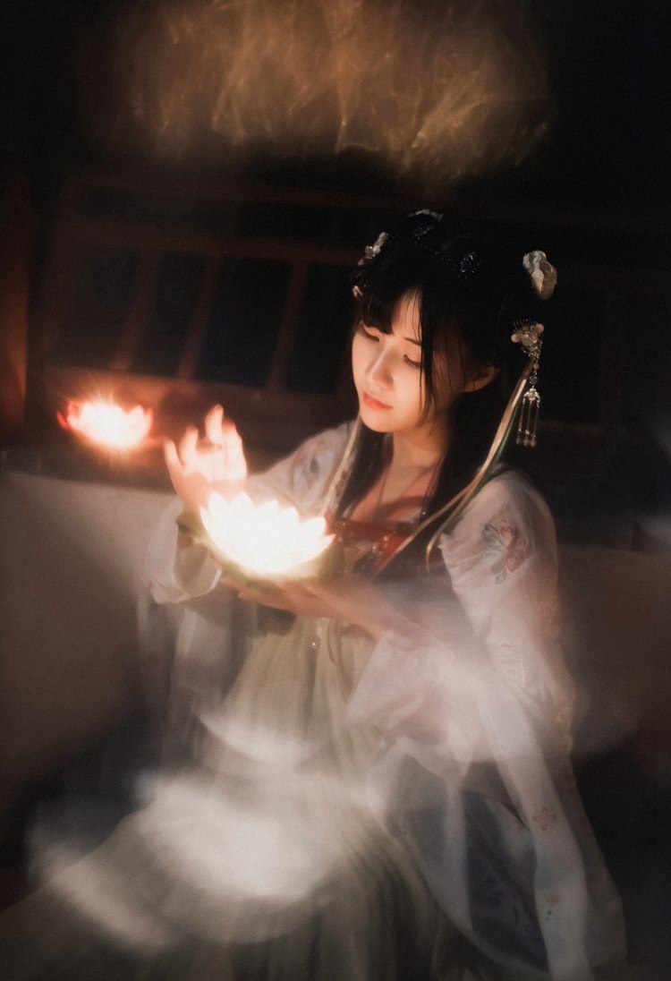 时尚现代感人体艺术写真