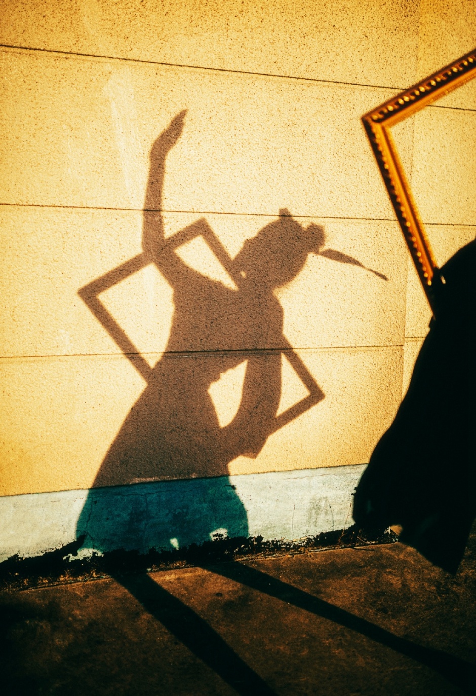 美女石心琪大胆人体艺术写真