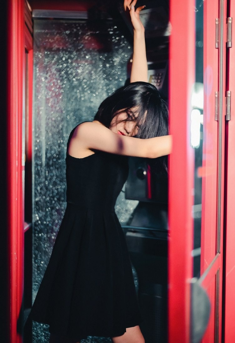 鱼美人性感人体艺术写真