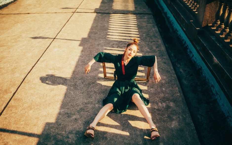 美女石心琪大胆人体艺术写真