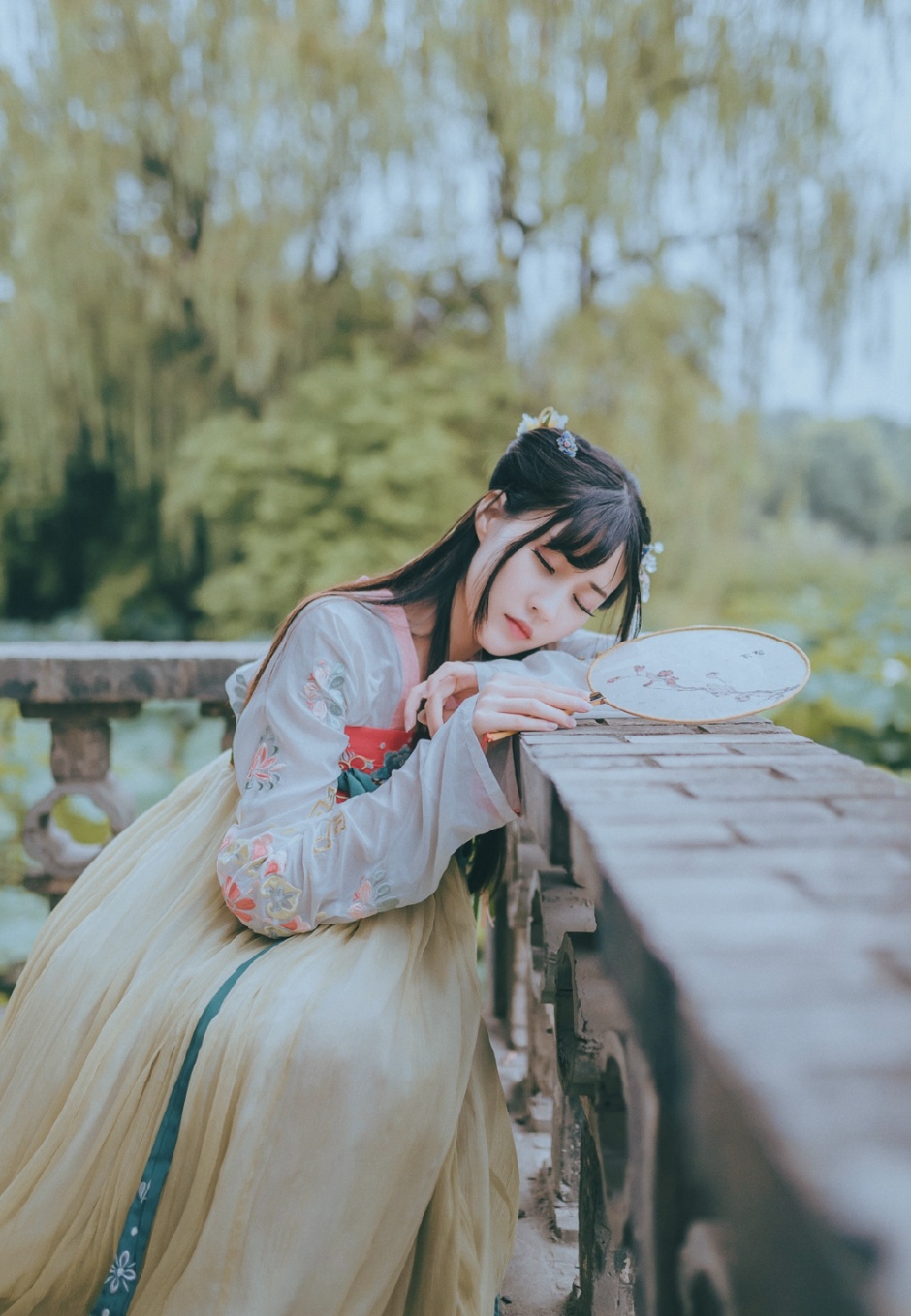 欧美美女Jenny杂志遮羞人体艺术图