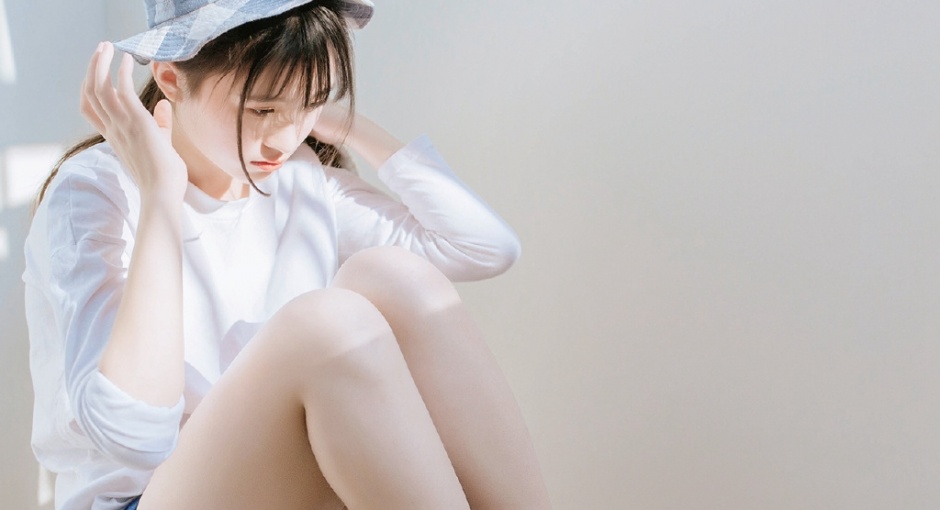 美女诗朵雅人体大尺度性感火辣写真