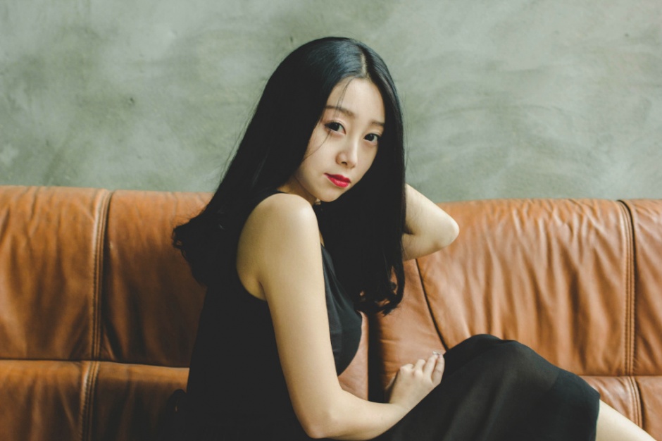 极品性感豹纹美女喵喵cyann私房人体图片