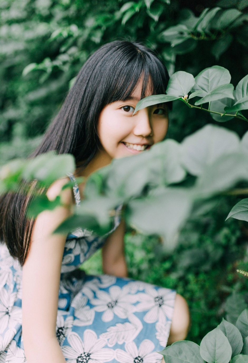 中国模特才可儿性感丰满人体艺术写真