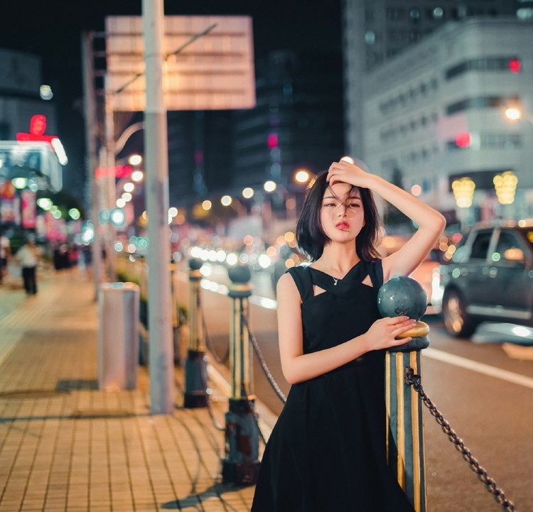 中国人体名模信悦儿最新人体艺术摄影套图