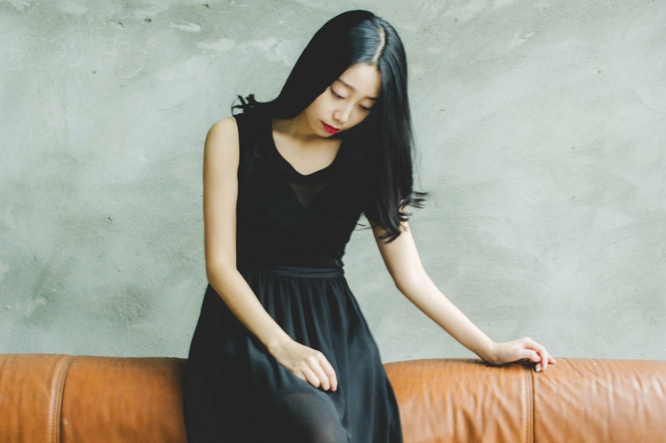 尤果网莉恩美乳翘臀性感人体写真