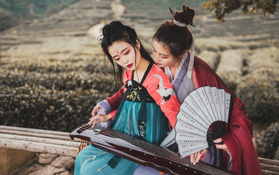 美女曾梓茵人体艺术摄影图片