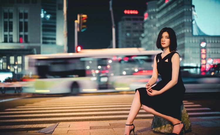 古典美女人体彩绘艺术写真