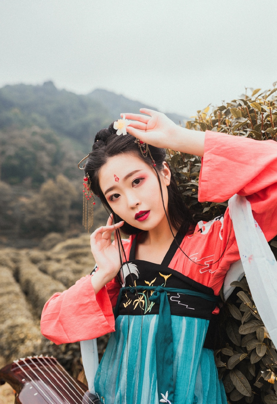 美女曾梓茵人体艺术摄影图片