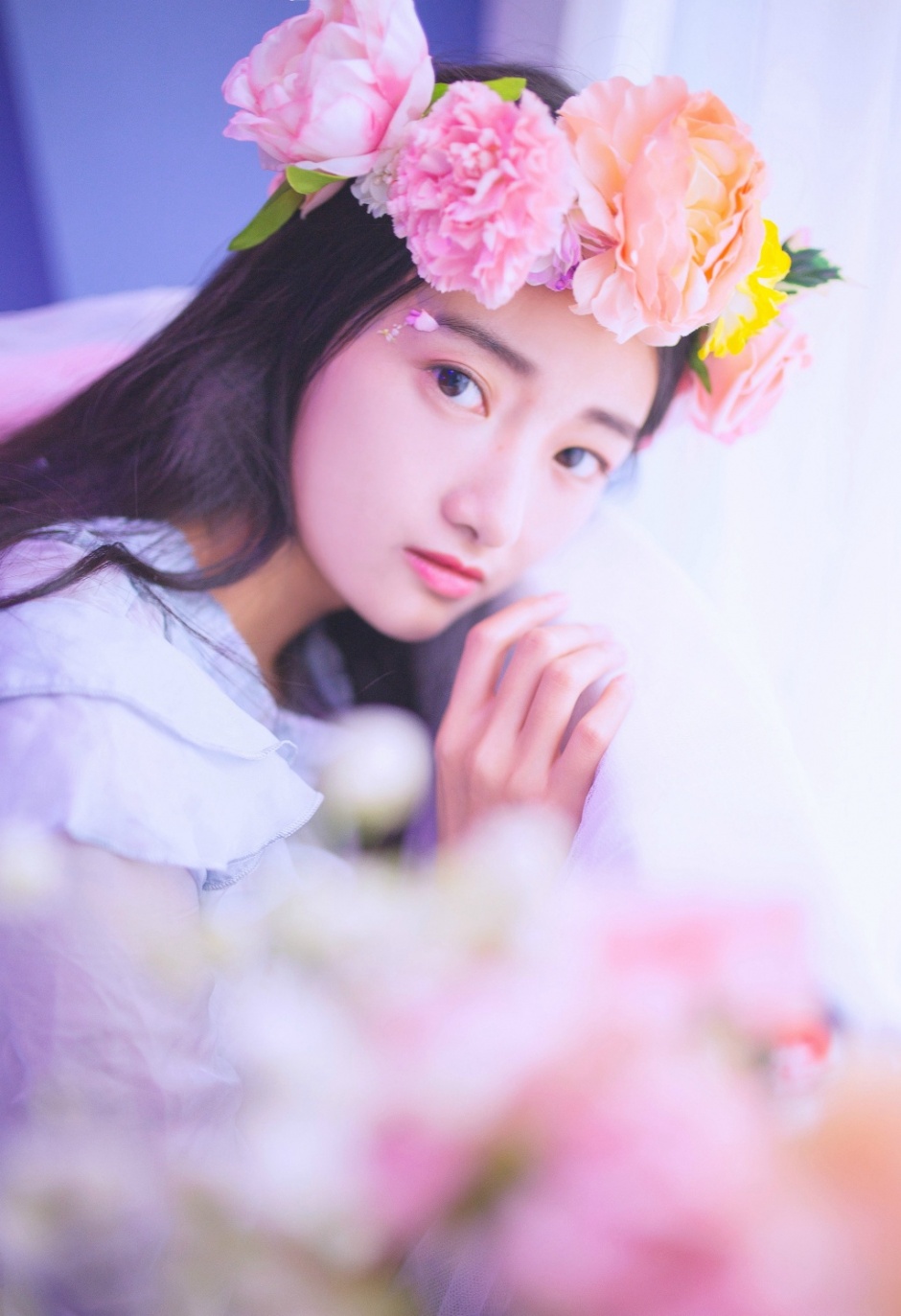 性感尤物闵妮Mily红色圣诞造型人体艺术写真